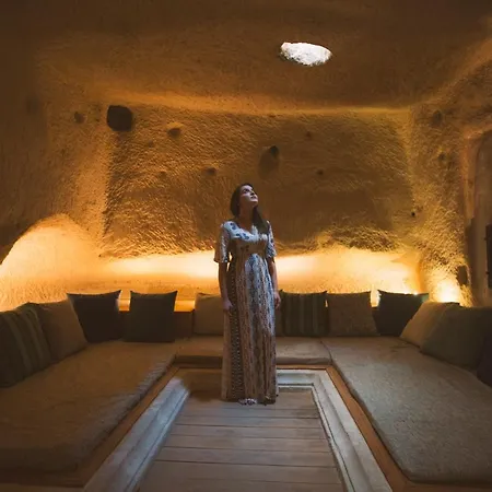 Hotel Azure Cave