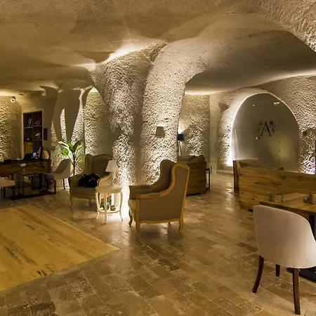 Hotel Azure Cave