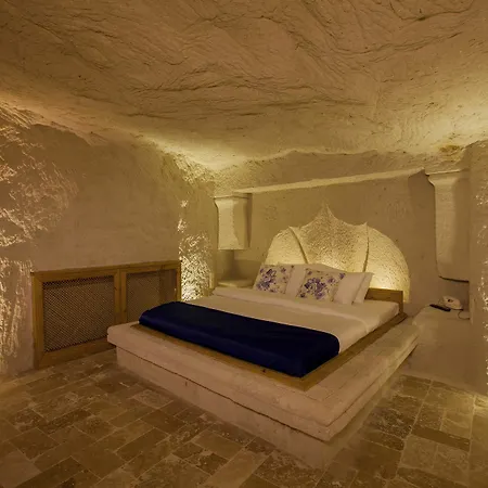 Azure Cave 2* Goreme