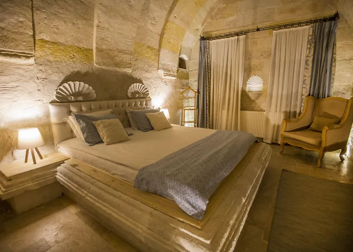 Azure Cave - Cappadocia Hotel 3*