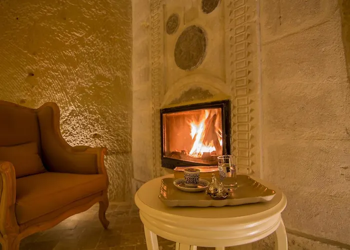 Azure Cave - Cappadocia 3*